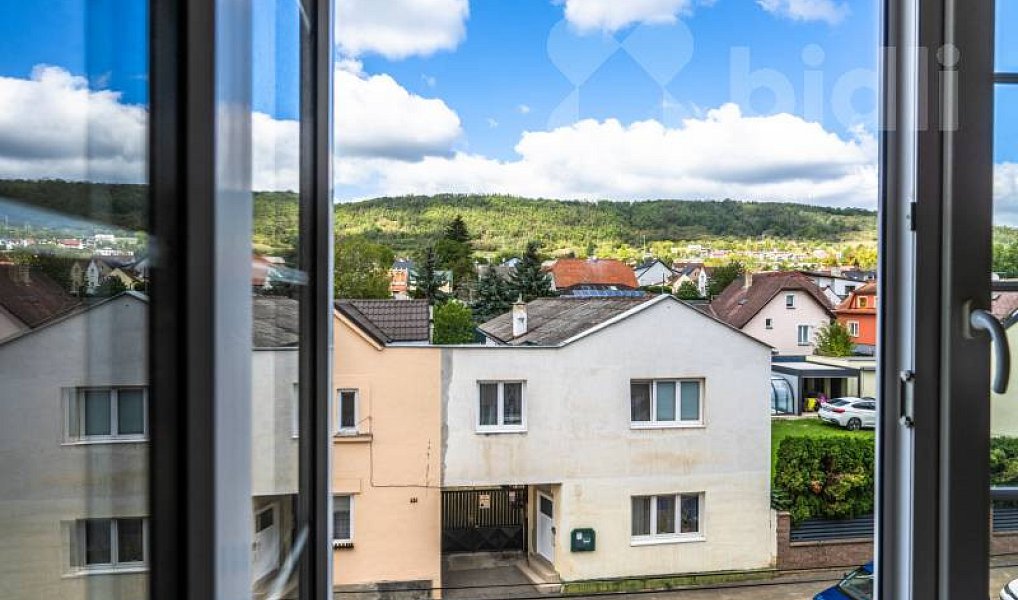 Pronájem bytu 2+kk 46 m², Beroun – náhled fotky 3