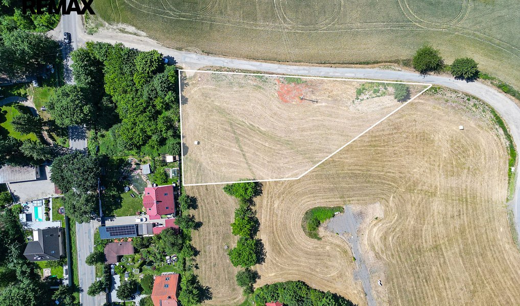 Prodej stavebního pozemku 3 089 m², Nespeky – náhled fotky 4
