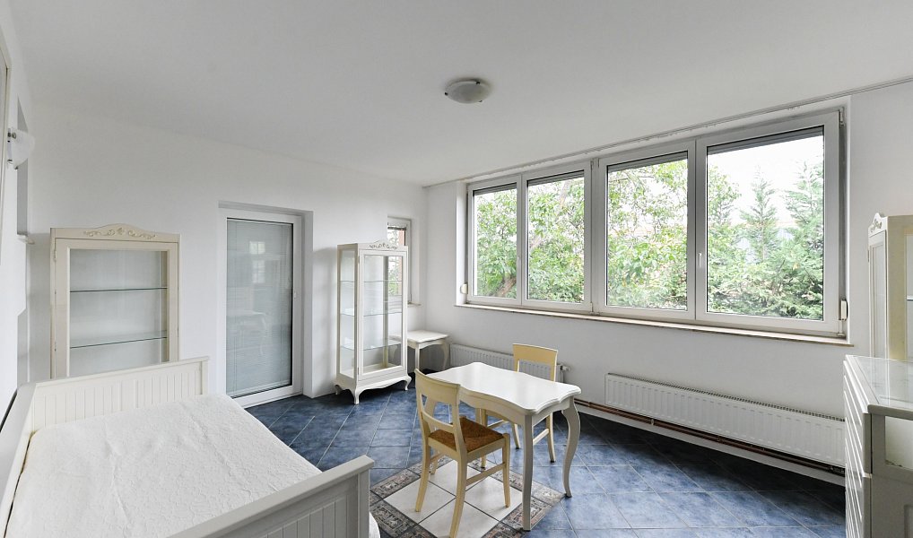 Prodej komerčního objektu (jiného typu) 665 m², Praha – náhled fotky 12
