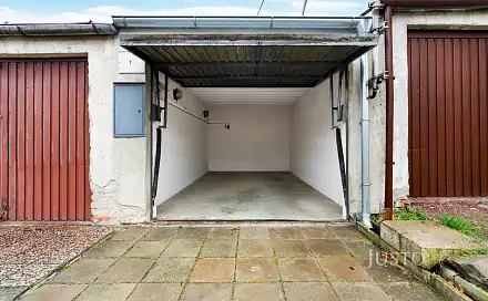 Pronájem garáže 16 m2 s pozemkem 38 m2, Dlouhá, Šlapanice, okres Brno-venkov