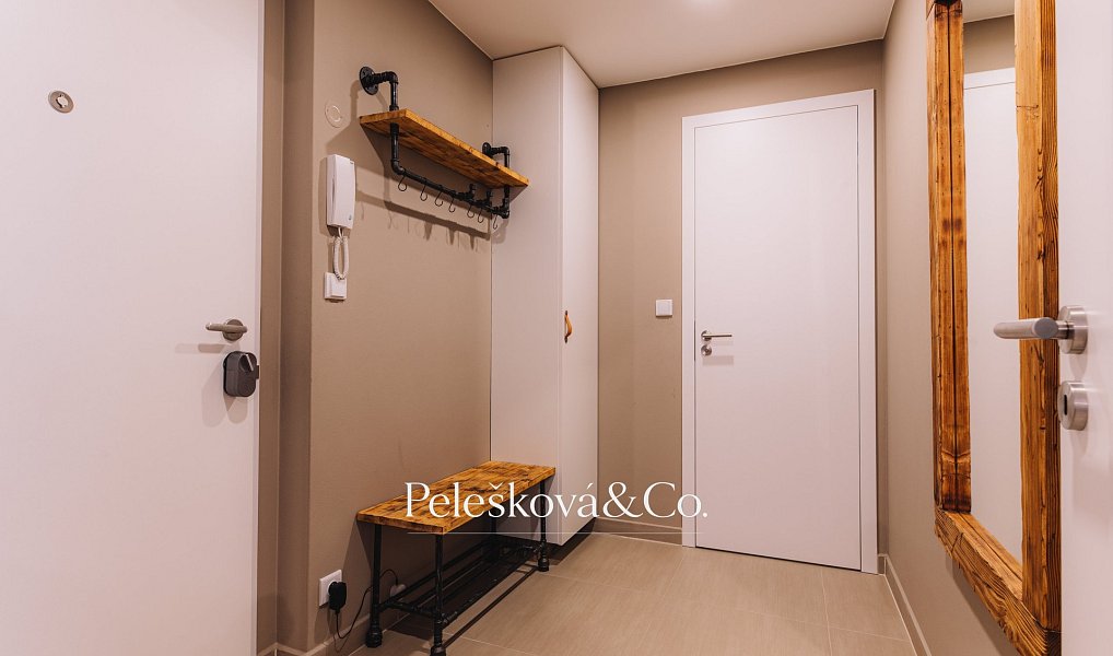 Prodej ubytovacího objektu 56 m², Špindlerův Mlýn – náhled fotky 12