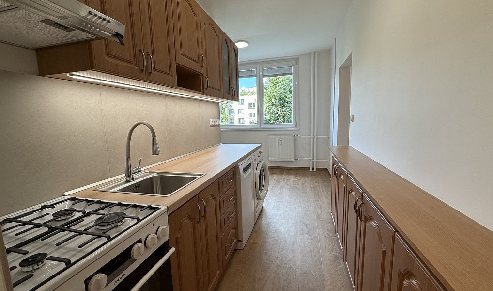 Pronájem bytu 2+1 63 m², Zlín – náhled fotky 10