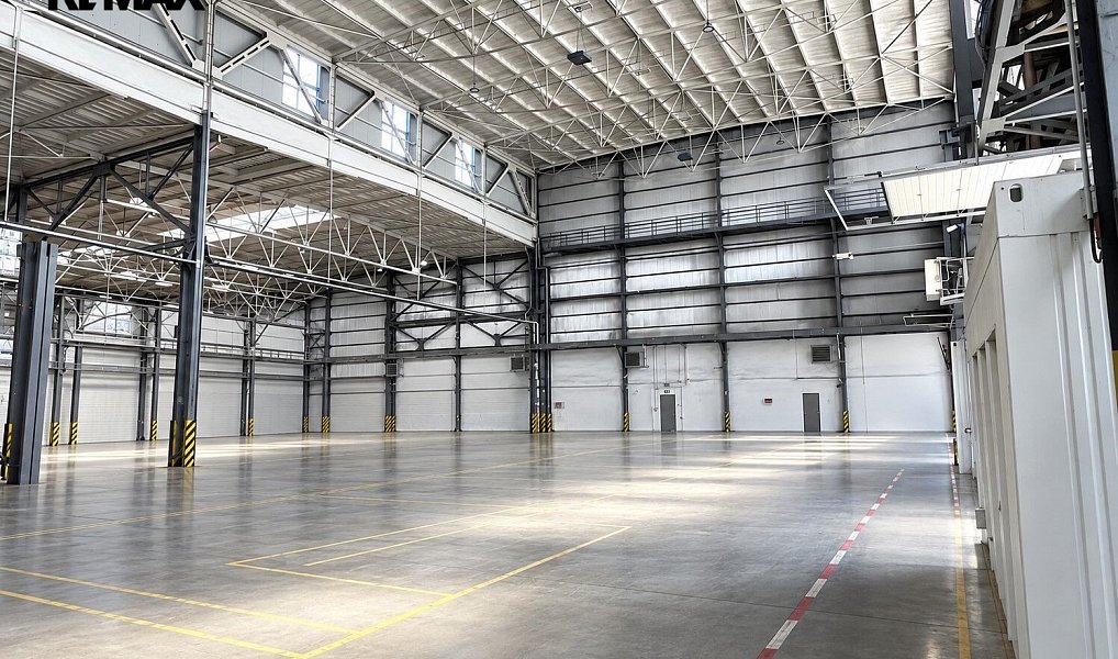 Pronájem skladovacích prostor 10 500 m², Praha – náhled fotky 3