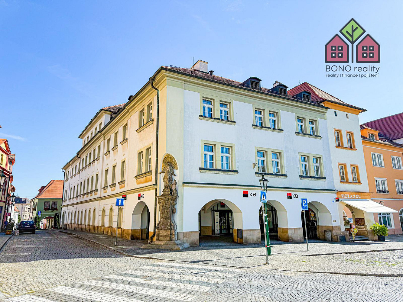 Pronájem kanceláře 242 m² – fotografie 3
