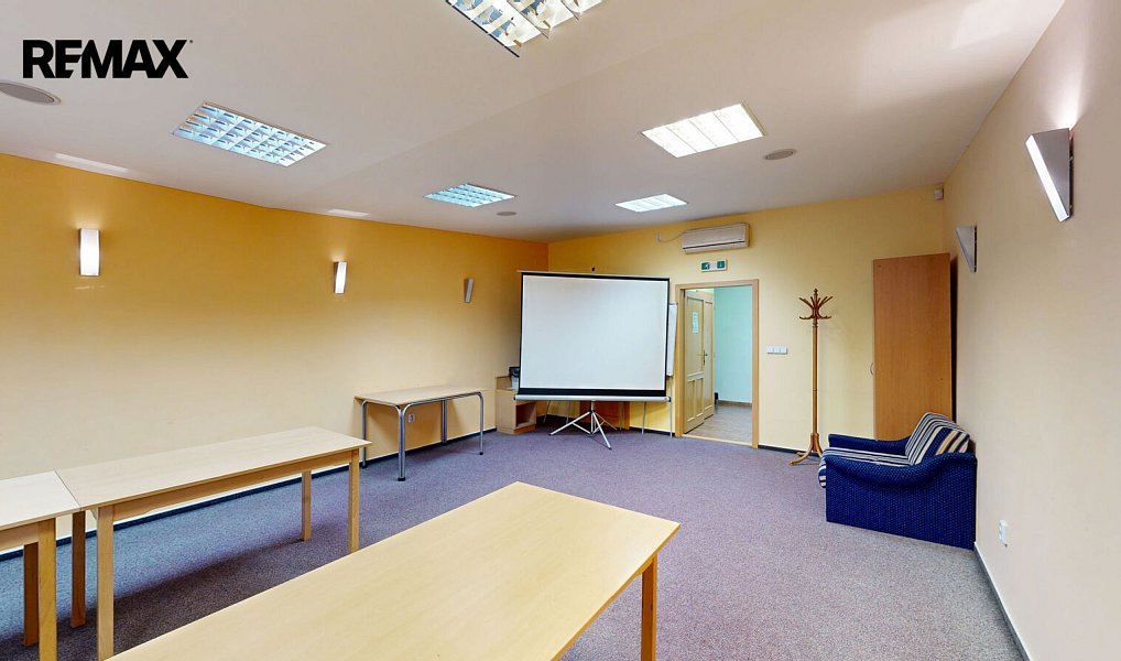 Prodej ubytovacího objektu 3 300 m², Přerov – náhled fotky 12