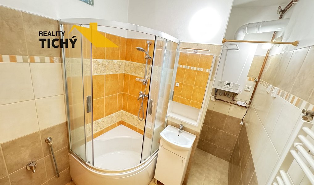 Prodej bytu 1+1 36 m², Náchod – náhled fotky 17