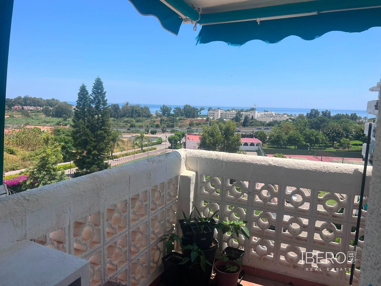 Piso 4+kk – Estepona, Barriada Islas Canarias - Vista 3