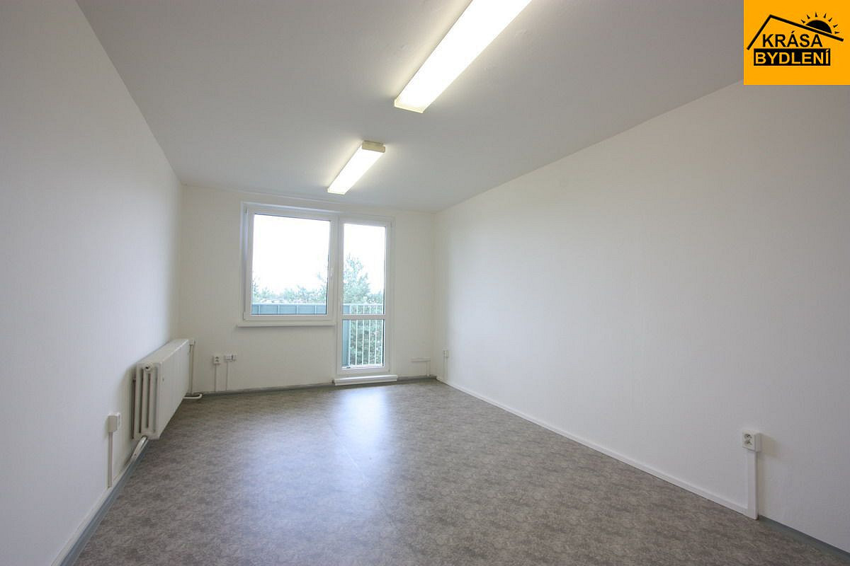 Pronájem kanceláře 23 m² — photo 3