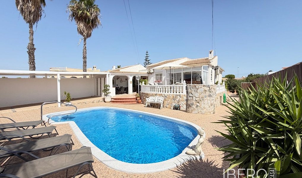 Prodej rodinného domu, 142 m², San Luis