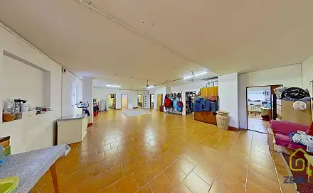 Prodej kanceláře 556 m², Okružní, Karlovy Vary - Stará Role