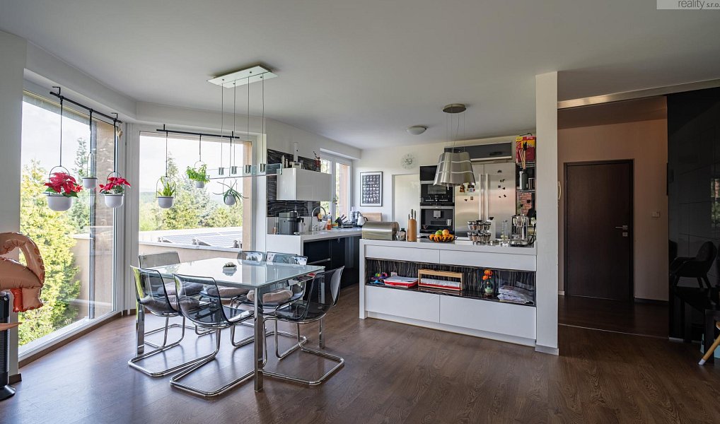 Prodej domu 116 m² s pozemkem 1 115 m², Jirkov – náhled fotky 4