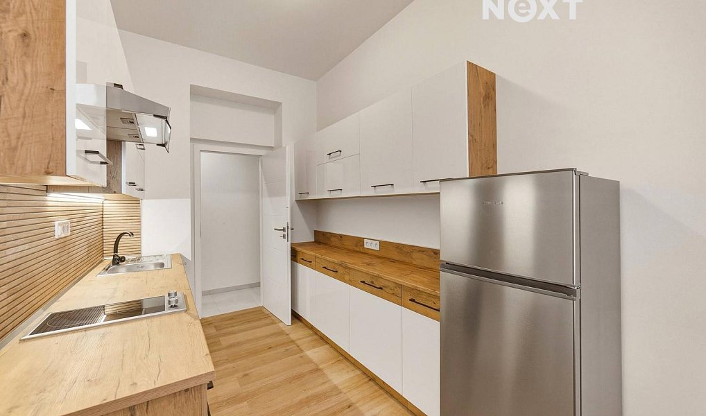 Pronájem bytu 2+kk 34 m², Praha – náhled fotky 3