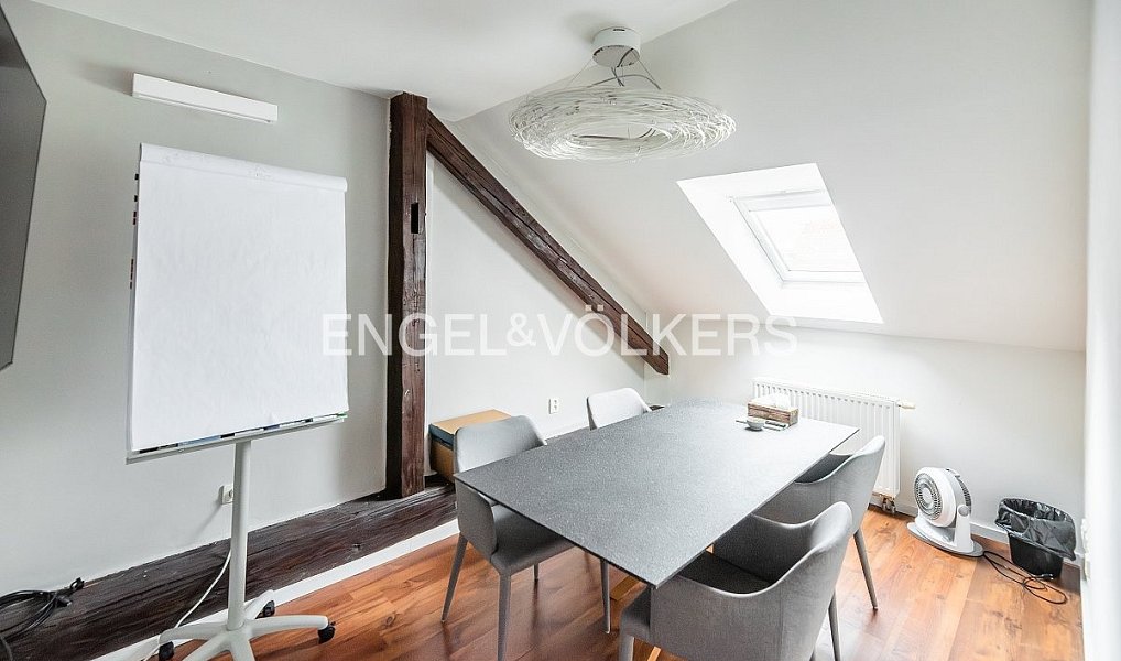 Pronájem kanceláře 93 m², Praha – náhled fotky 4