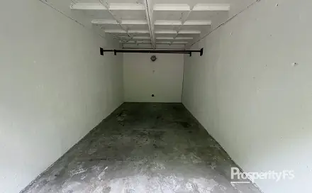Pronájem garáže 21 m2, Slaný, Ouvalova, Slaný, okres Kladno