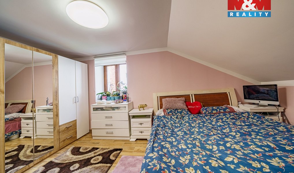 Prodej domu 140 m² s pozemkem 87 m², Cheb – náhled fotky 24