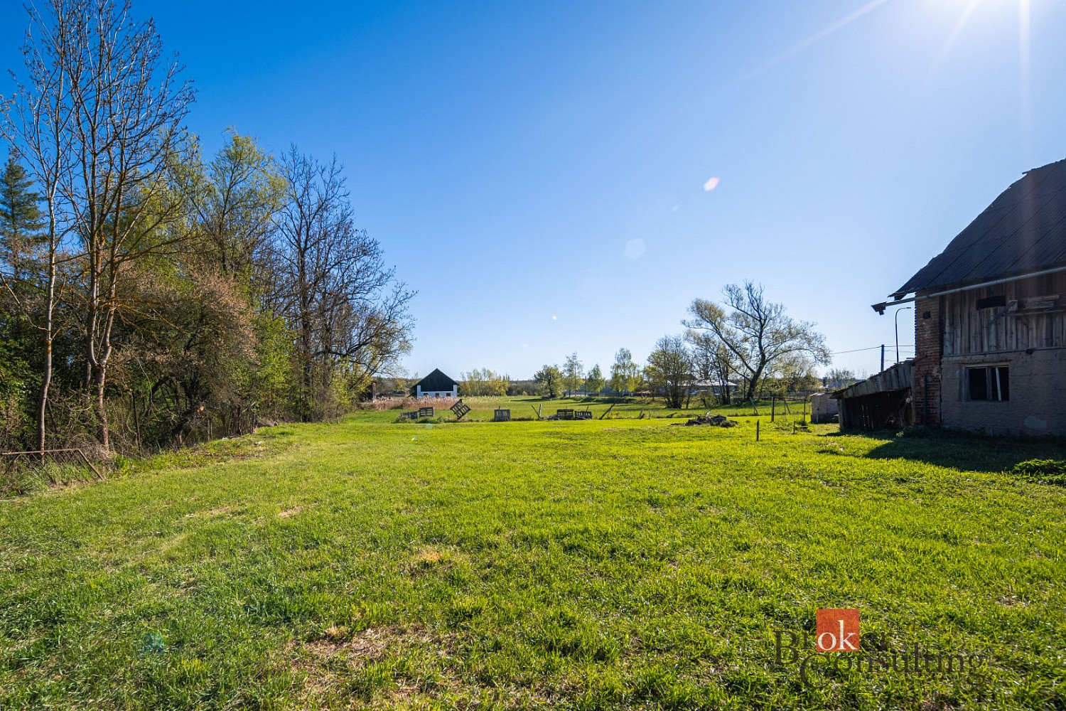 Prodej stavebního pozemku 1 049 m² – fotografie 4