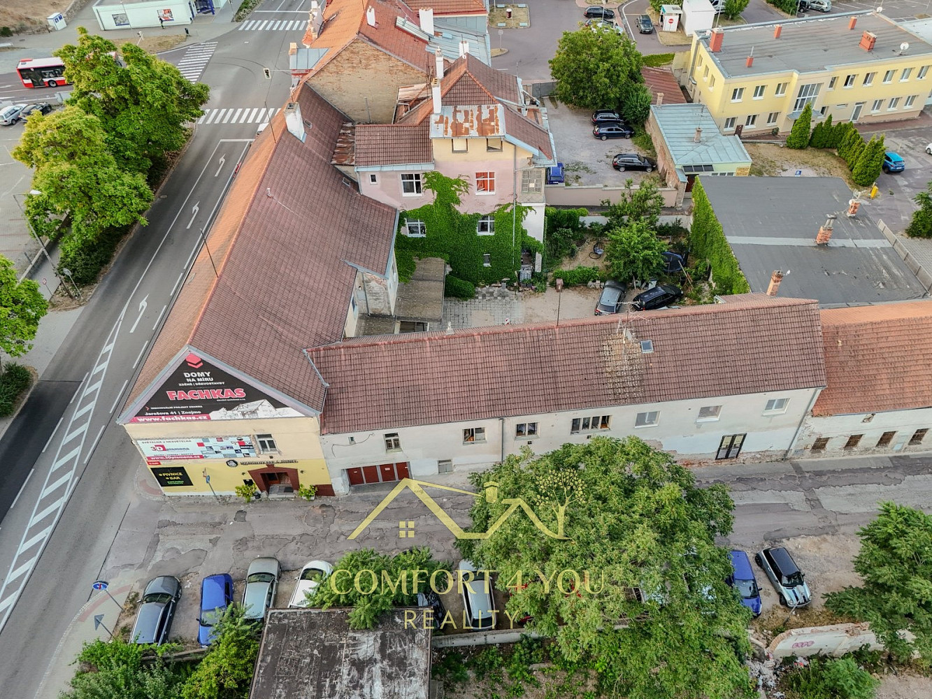 Prodej nájemního domu, činžáku 1 250 m² – fotografie 3
