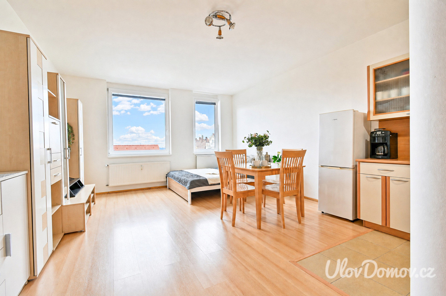 Prodej bytu 1+kk 37 m² — photo 2