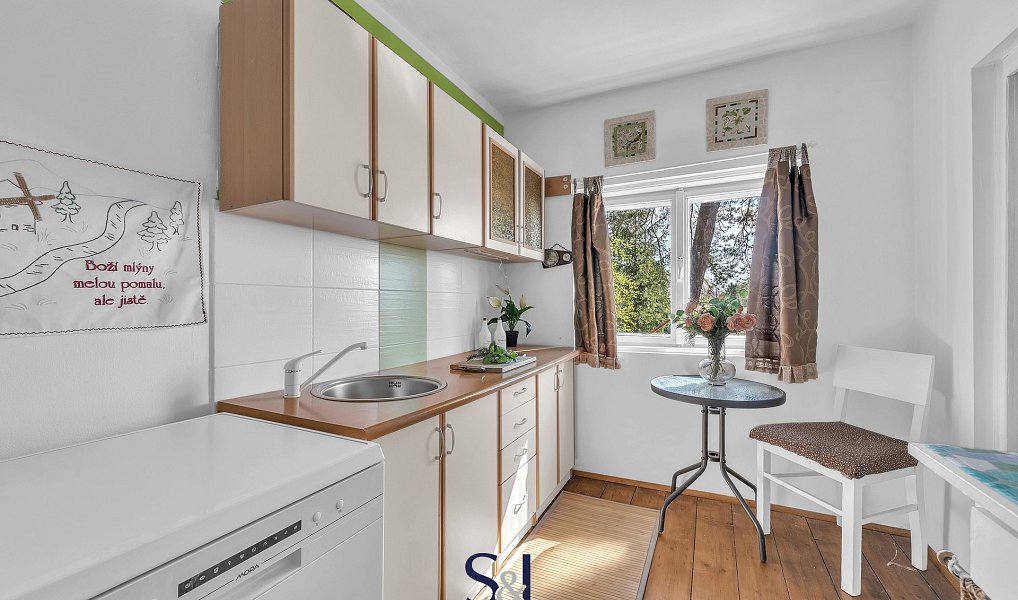 Prodej domu 363 m² s pozemkem 2 239 m², Turnov – náhled fotky 46