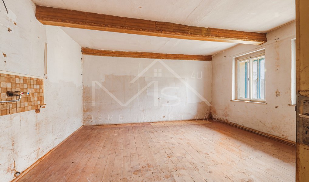 Prodej domu 330 m² s pozemkem 943 m², Chrást – náhled fotky 20