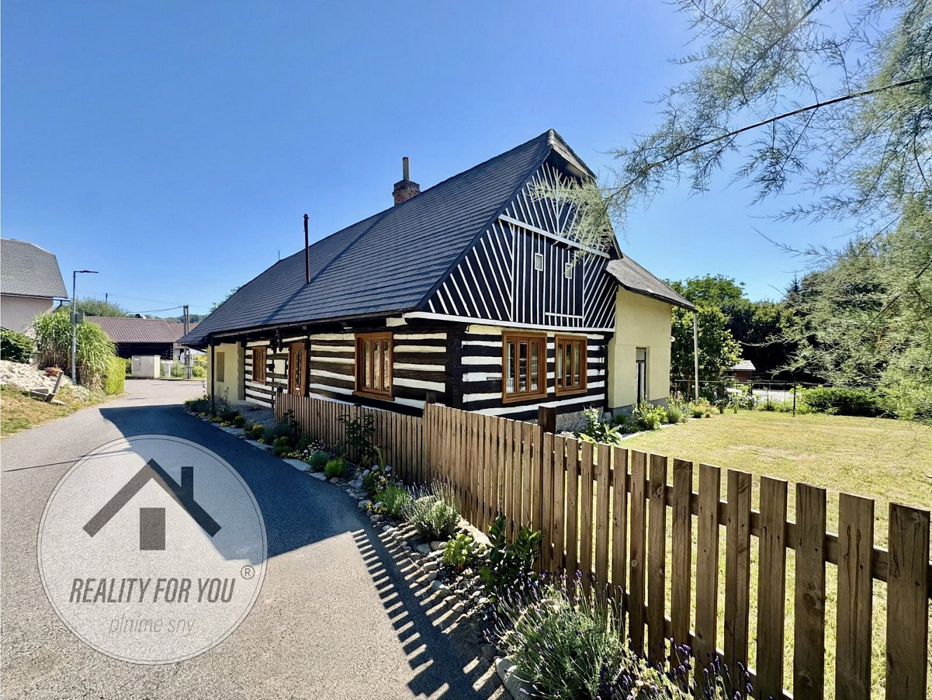 Prodej domu 117 m² s pozemkem 1 185 m²