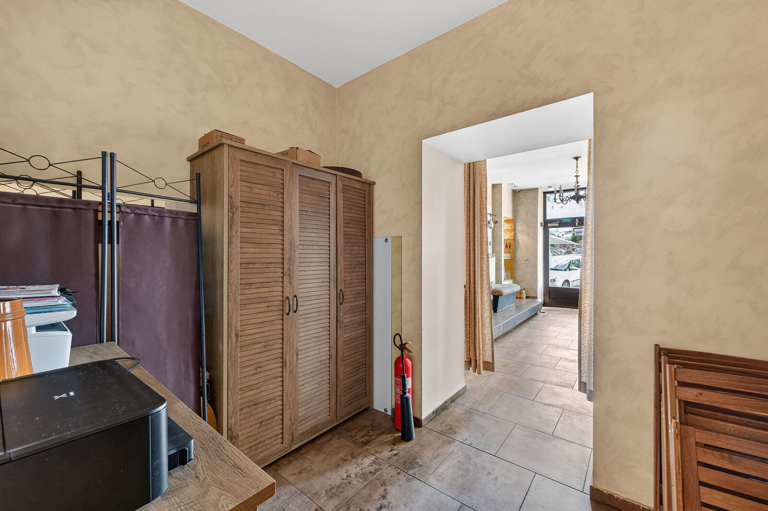 Pronájem obchodních prostor 220 m² – fotografie 5