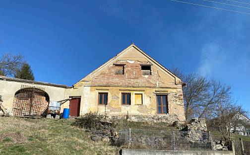 Prodej domu 200 m² s pozemkem 383 m², Velká Buková, okres Rakovník