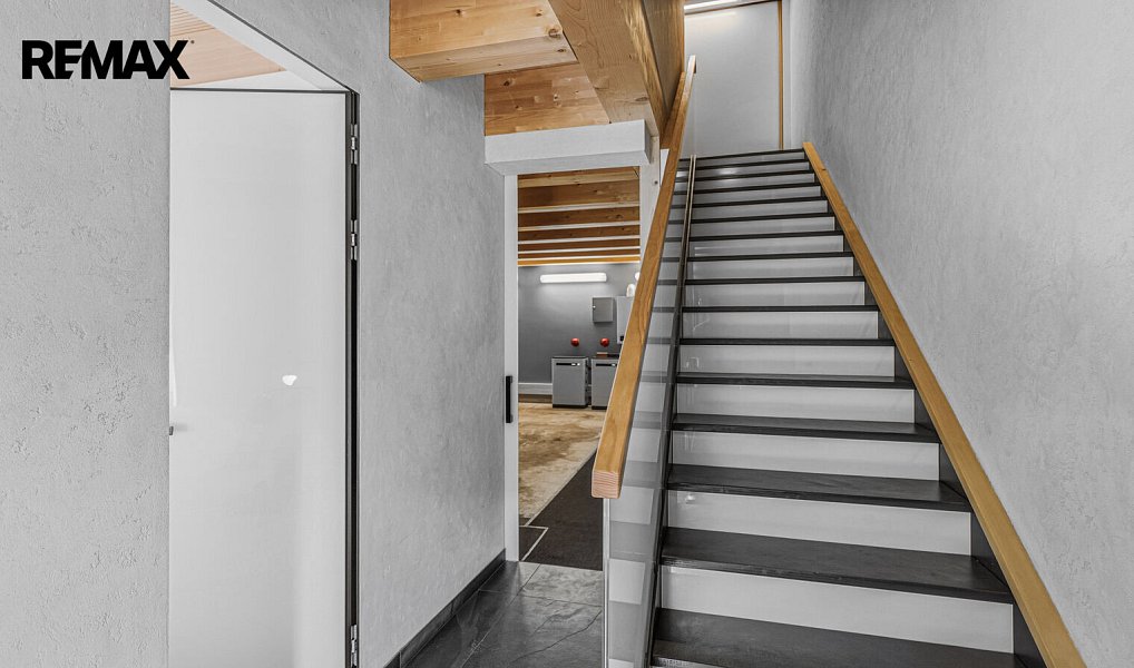 Prodej domu 486 m² s pozemkem 1 876 m², Loučná pod Klínovcem – náhled fotky 18