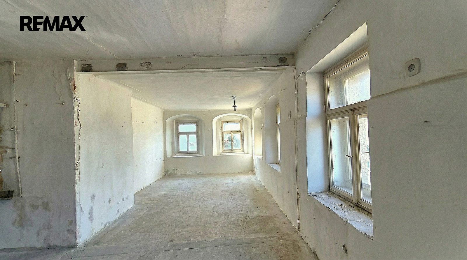 Prodej domu 300 m² s pozemkem 721 m² — photo 4