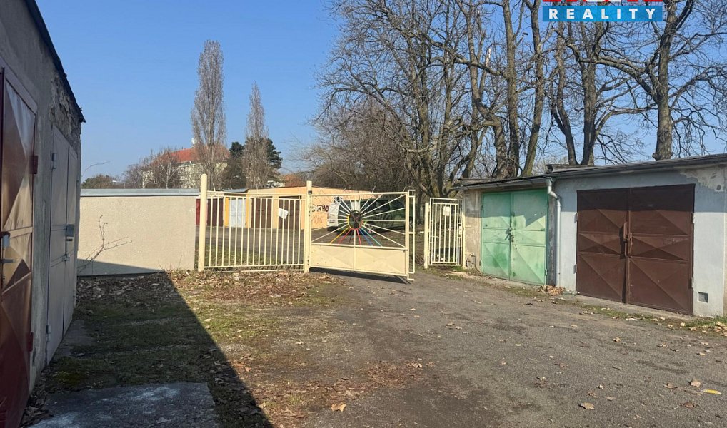 Prodej garáže, 22 m2, Chomutov, Chomutov – náhled fotky 5