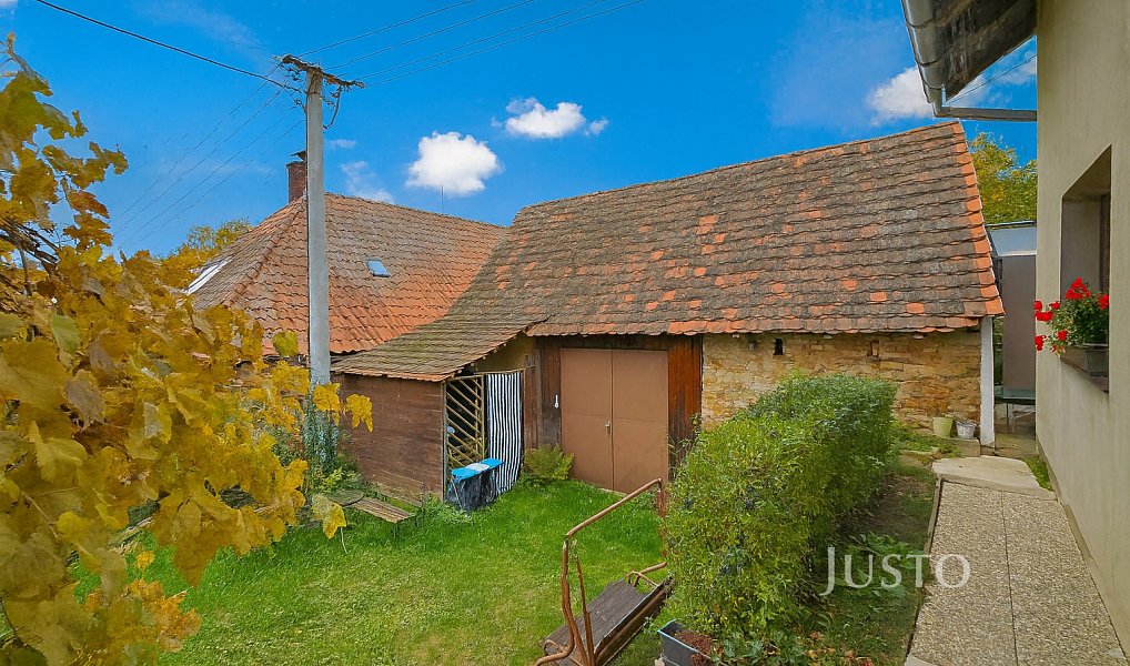 Prodej domu 143 m² s pozemkem 426 m², Oslov – náhled fotky 23