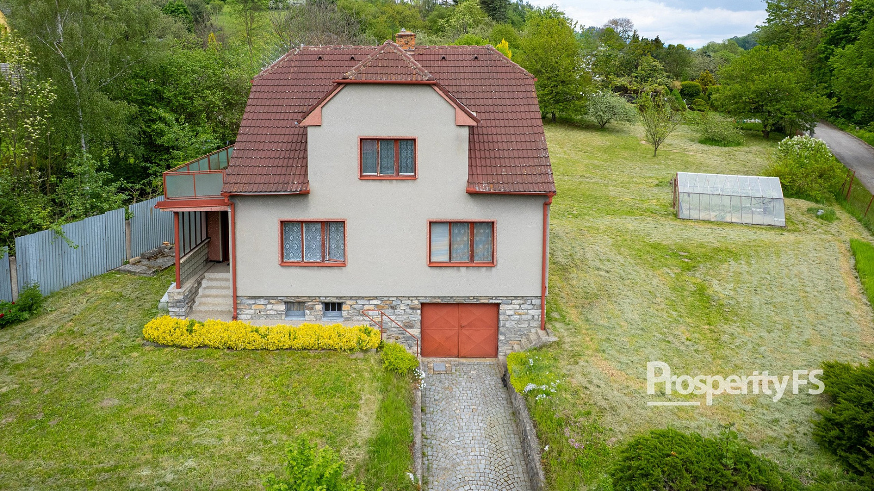 Prodej domu 162 m² s pozemkem 1 722 m² — photo 2
