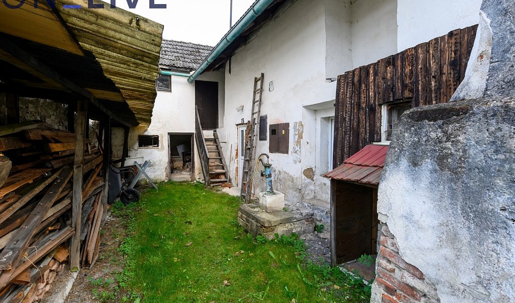 Prodej domu 55 m² s pozemkem 304 m², Hrádek – náhled fotky 16