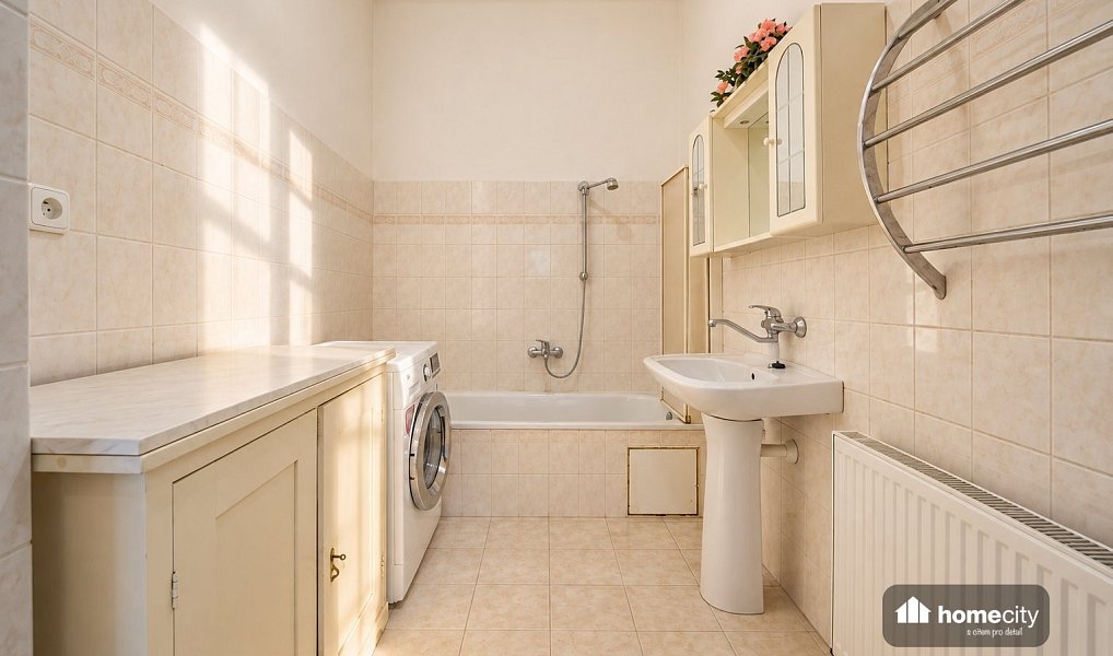 Prodej domu 225 m² s pozemkem 488 m², Pardubice – náhled fotky 6
