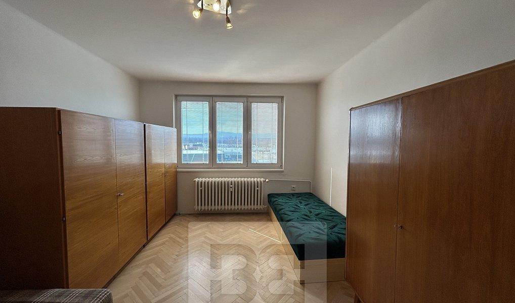 Pronájem bytu 2+1 59 m², Strakonice – náhled fotky 9