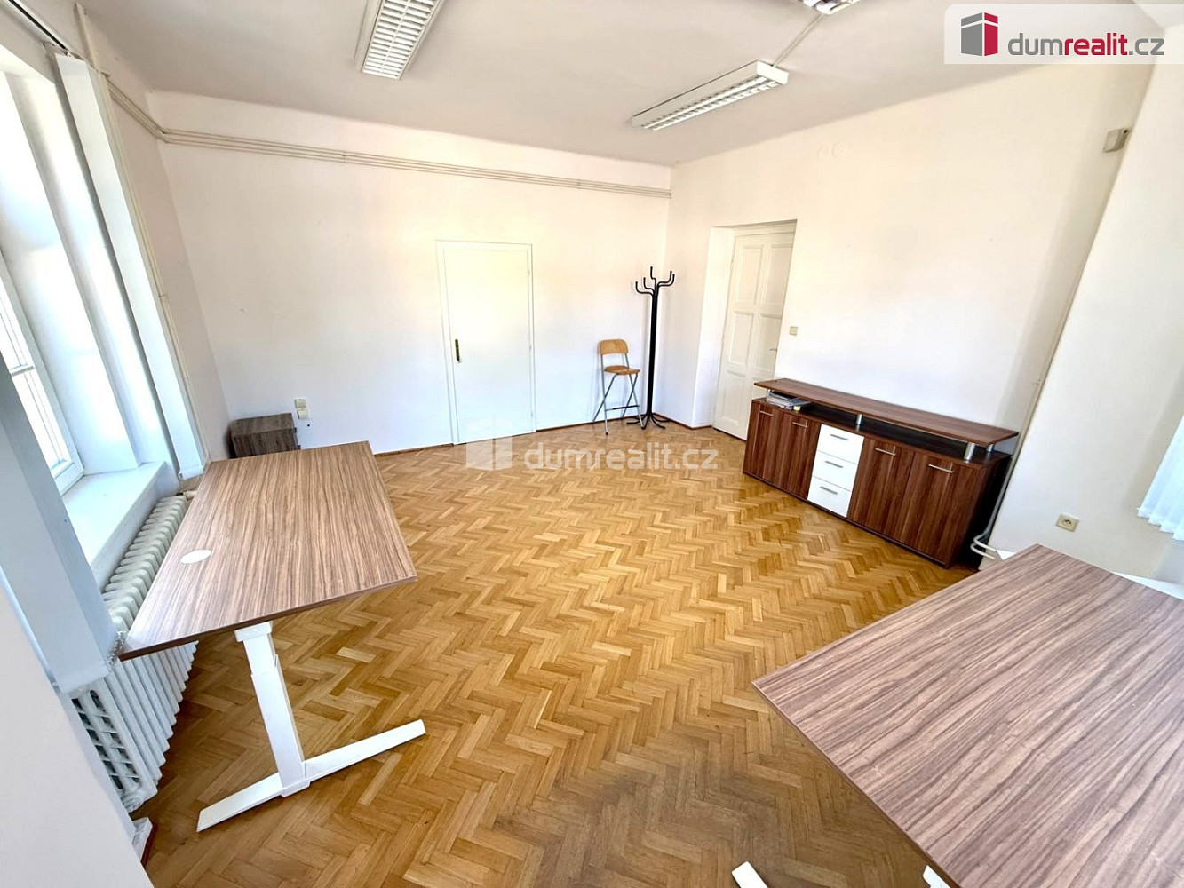 Pronájem kanceláře 24 m² – fotografie 4