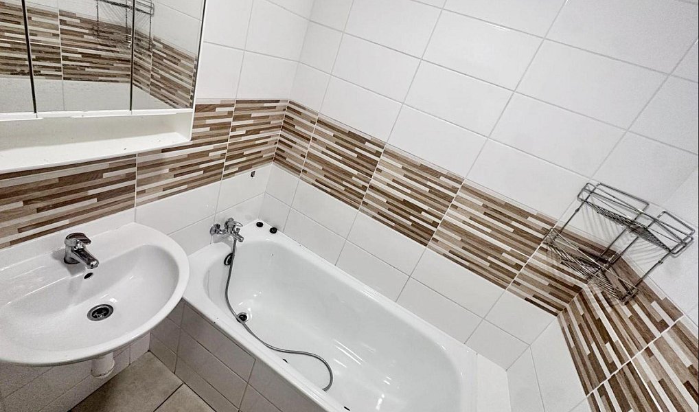 Pronájem bytu 2+1 52 m², Most – náhled fotky 3