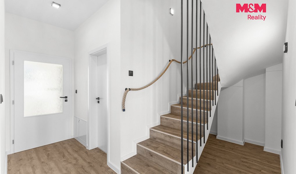 Prodej domu 156 m² s pozemkem 593 m², Unhošť – náhled fotky 9