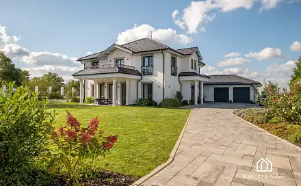 Prodej domu 405 m² s pozemkem 2 211 m², Čakovická, Přezletice, okres Praha-východ
