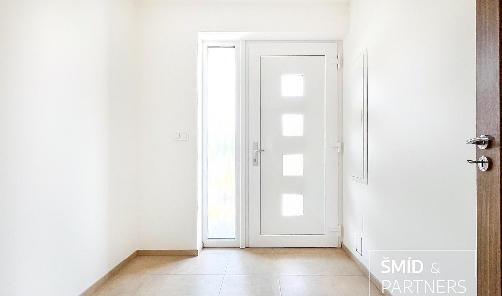 Prodej domu 115 m² s pozemkem 505 m², Žleby – náhled fotky 30