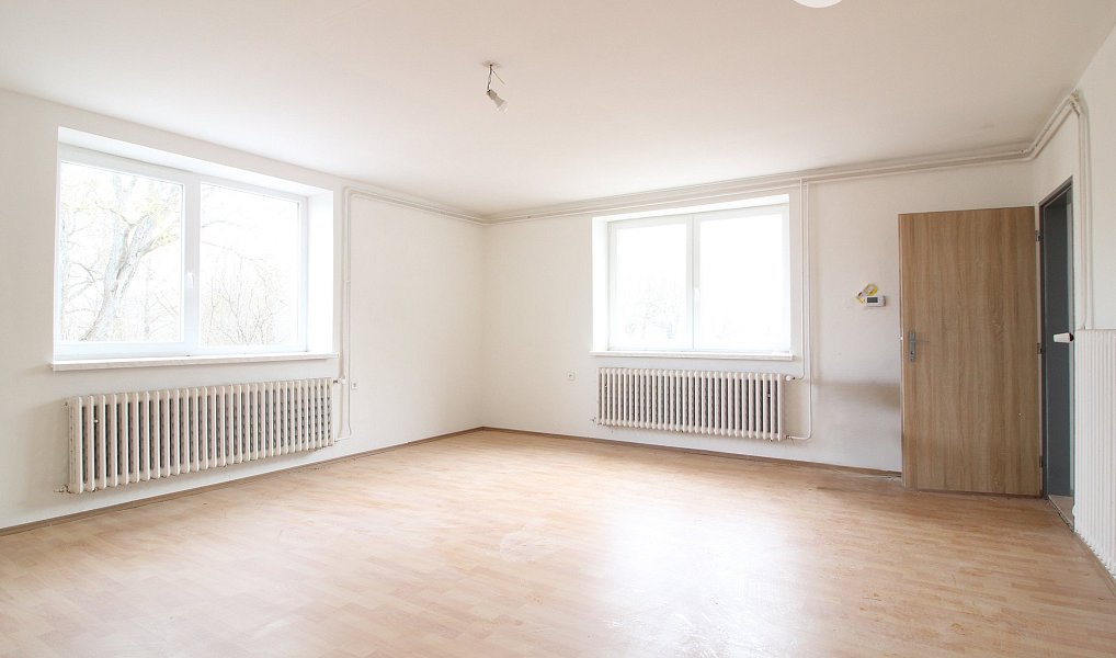 Pronájem výrobních prostor 246 m², Rosice – náhled fotky 9