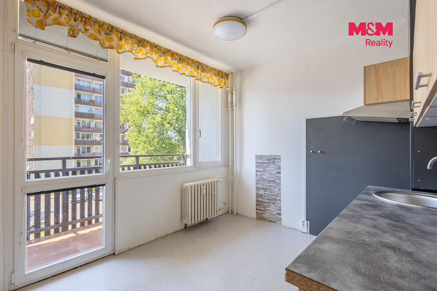 Prodej bytu 2+1 72 m² — photo 2