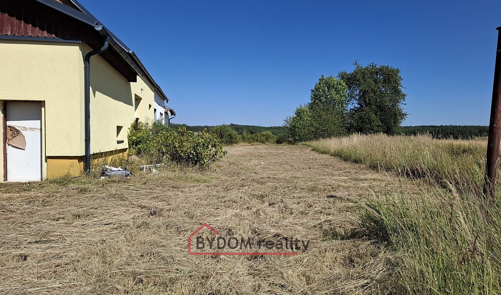 Prodej stavebního pozemku 943 m², Skapce – náhled fotky 7