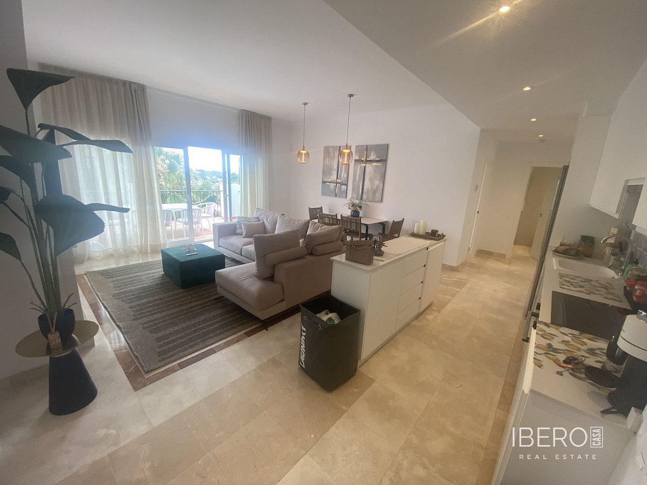 Prodej bytu 4+kk 87 m² — photo 3