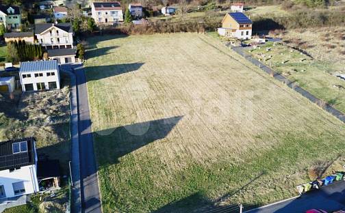 Prodej stavebního pozemku 1 000 m², Tuchoměřice, okres Praha-západ