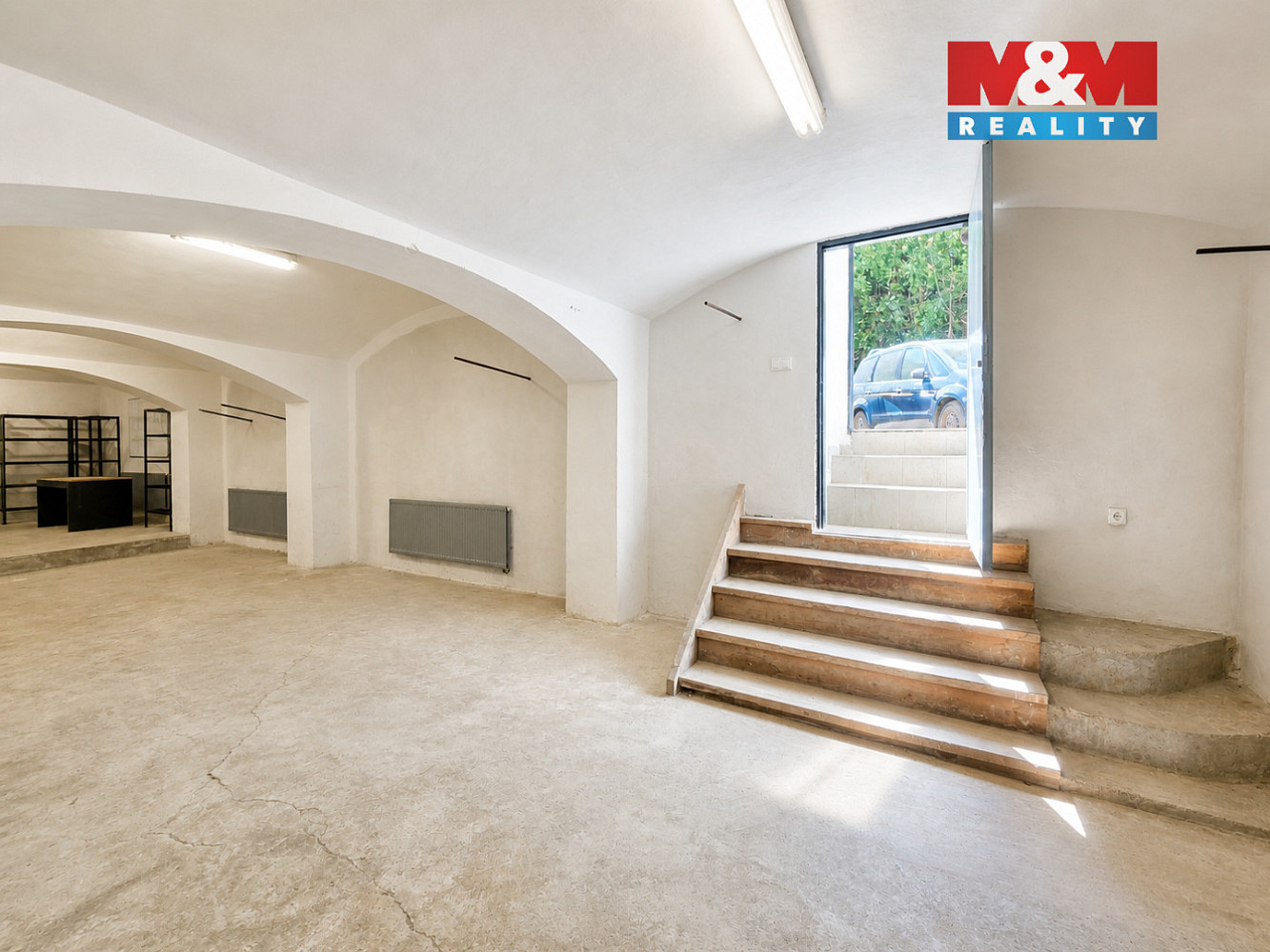 Prodej obchodních prostor 83 m² – pohled 2