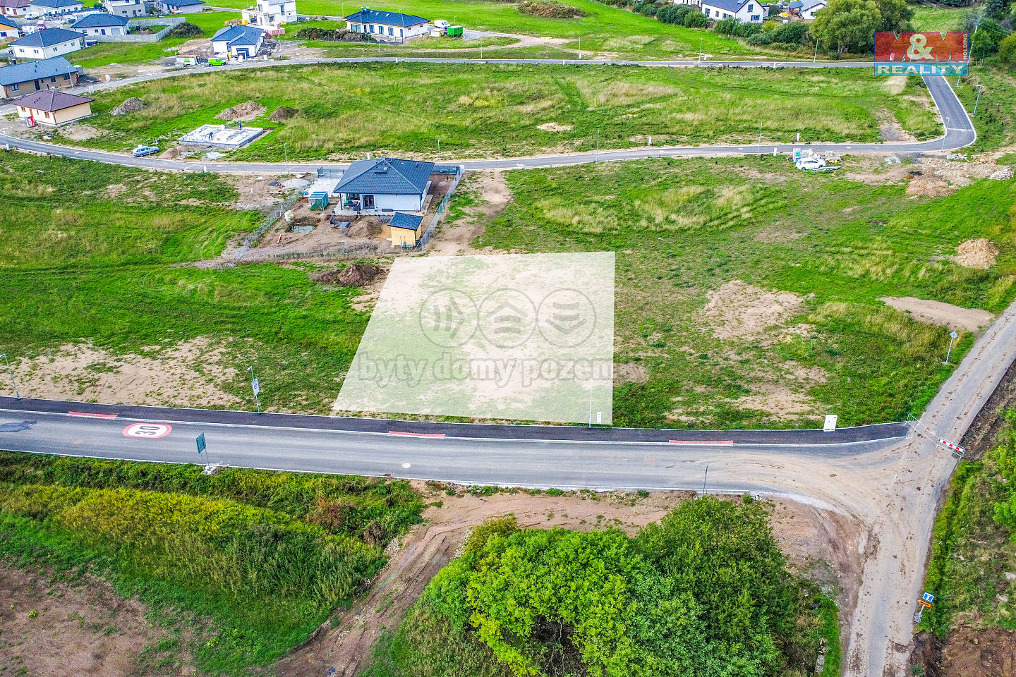 Prodej stavebního pozemku 1 244 m²