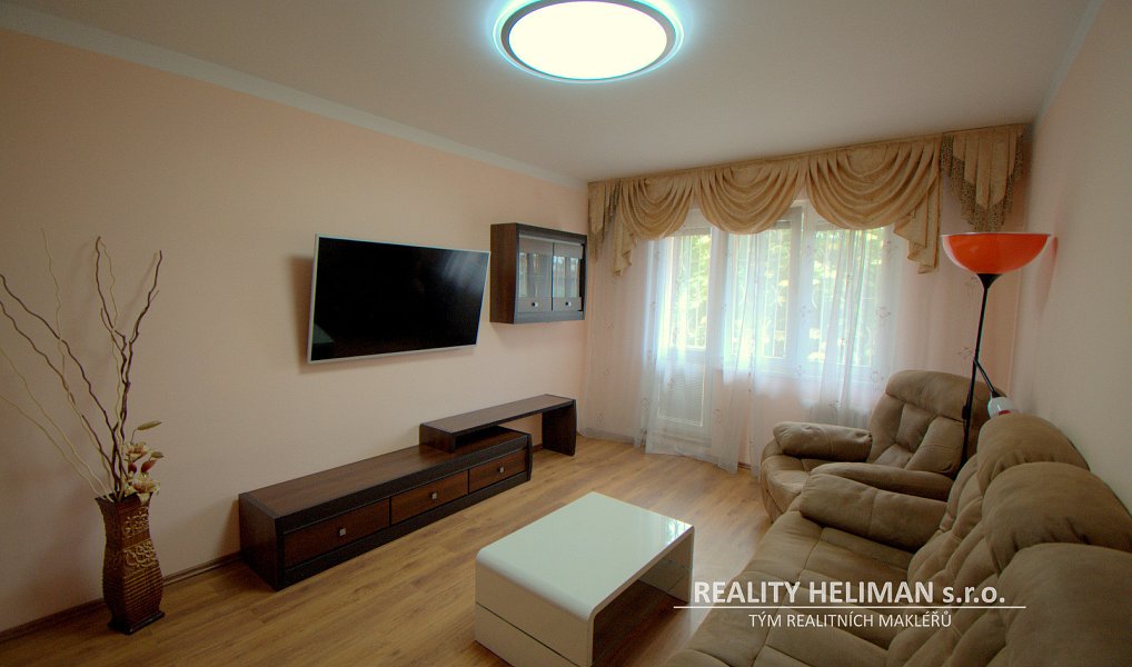 Pronájem bytu 3+1 68 m², Praha – náhled fotky 2