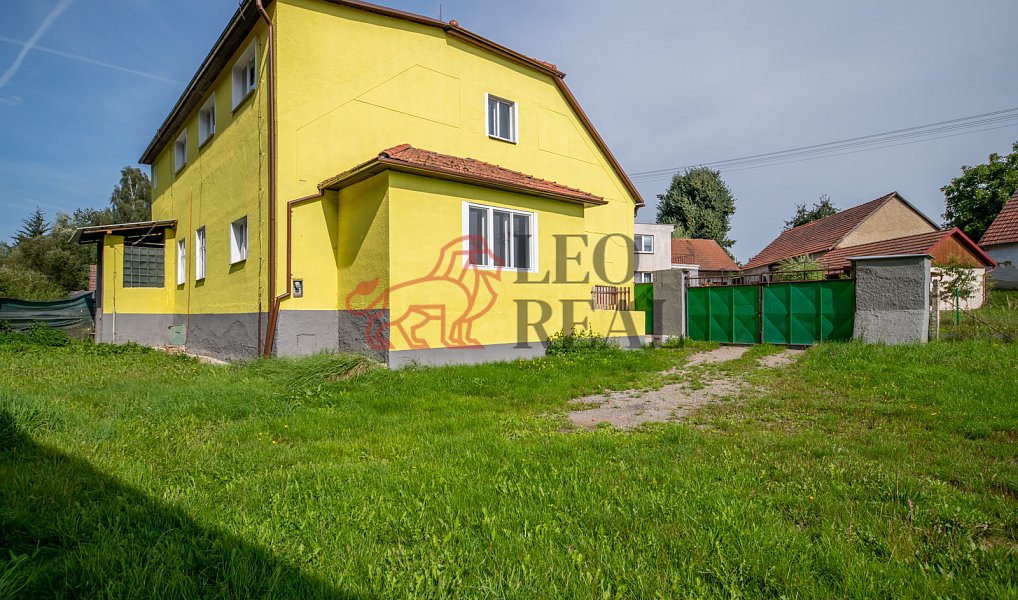 Prodej domu 321 m² s pozemkem 891 m², Načeradec – náhled fotky 2
