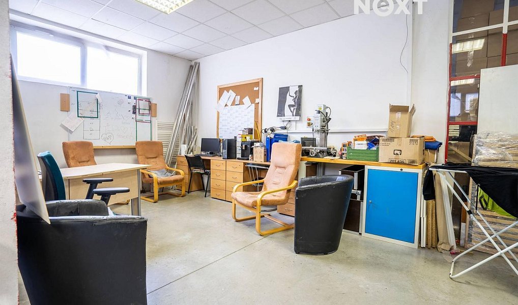 Prodej kanceláře 700 m², Pardubice – náhled fotky 11